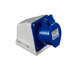 ENCHUFE HEMBRA IND 2P+T 32A S/P 6H IP44