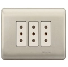 ENCHUFE TRIPLE 10A NIQUEL MOD BLANCO