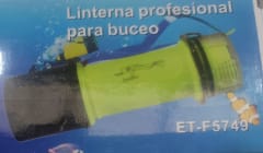 LINTERNA PROFESIONAL PARA BUCEO