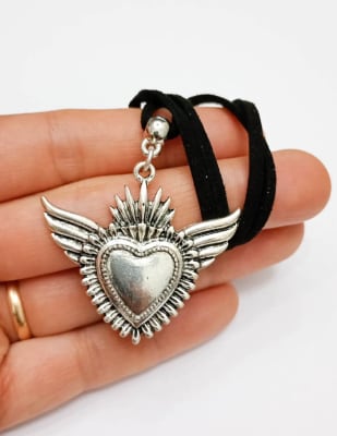 Choker Corazón alado1