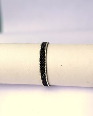 Pulsera Laura negra1