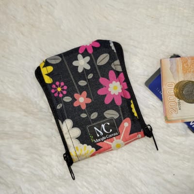 Monedero doble negro floreado1