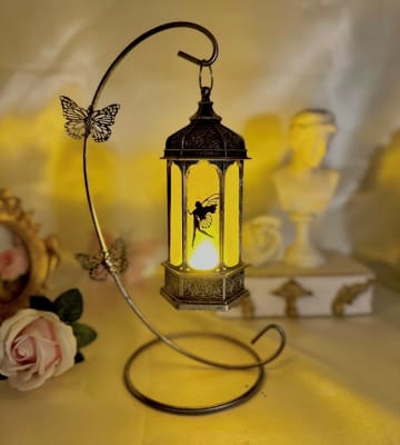 Pedestal y farol vintage negro y plara1