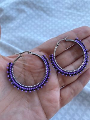 Argolla grande lila y plateado1