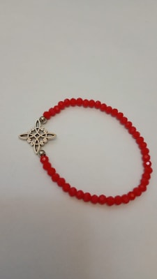 Pulsera nudo cristal rojo1
