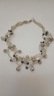 Collar hilo cascada plateado1