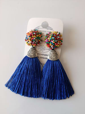 Aros mostacillas borlas azul1