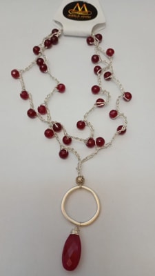 Collar hilo burdeo1