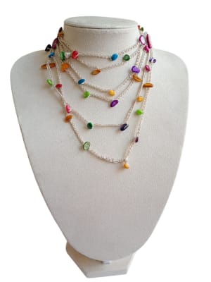 Collar tejido piedras1