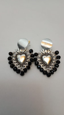 Aros Sagrado Corazón negro1
