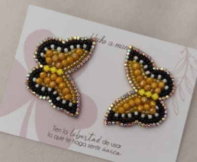 Aros Mariposa amarilla CLO1