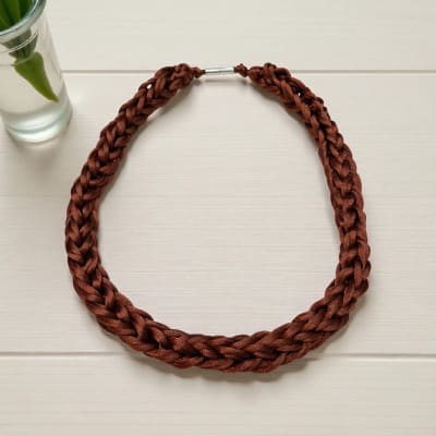 Choker café1