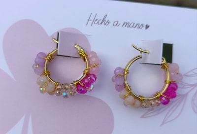 Aros Argollitas pequeñas flor rosada nude1