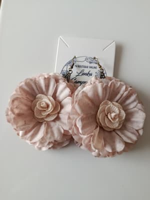 Aros flor tela beige1