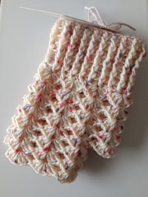 Mitones a crochet beige1