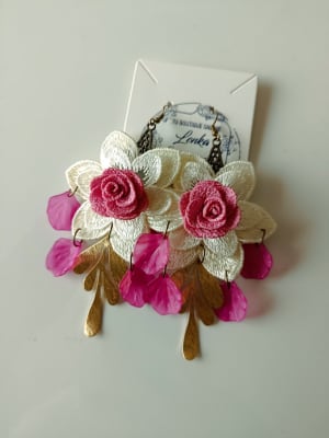 Aros pasamanería flor fucsia1