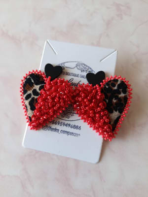 Aros Corazón rojo animal print1