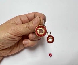 Aro redondo miyuki rojo1