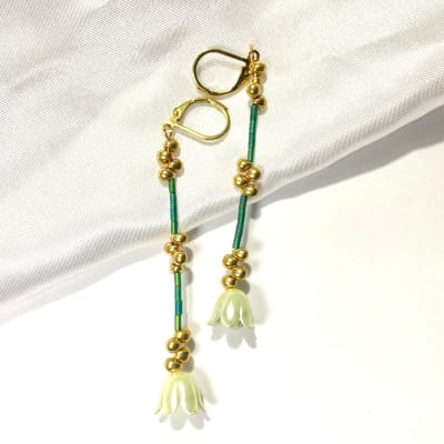 Aros largos Flor verde XS1