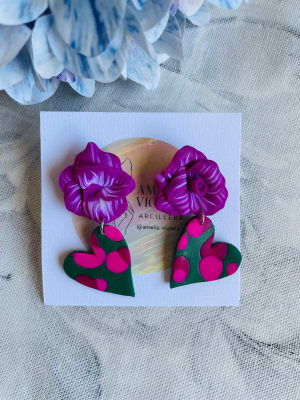 Flor con corazón lunares1