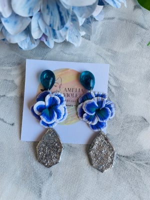 Flor con gota grande plateada1