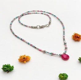 Collar Ágata fucsia1