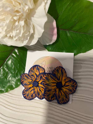 Maxi flor azul naranjo1