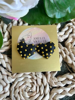 Corazón negro puntos dorado1