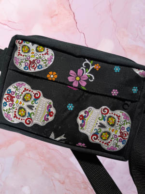 Banano Calaveras Brillo1