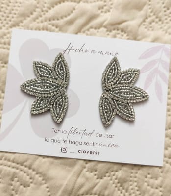 Aros Hojita pequeña plateado1