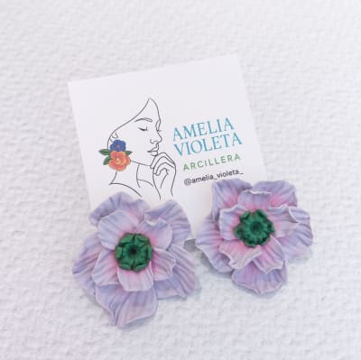 Aros Flor lila mediana centro verde1