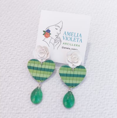 Aros Corazón florido con gota verde1