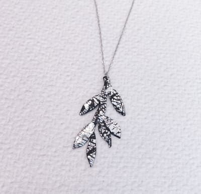 Collar Ramita colgante1