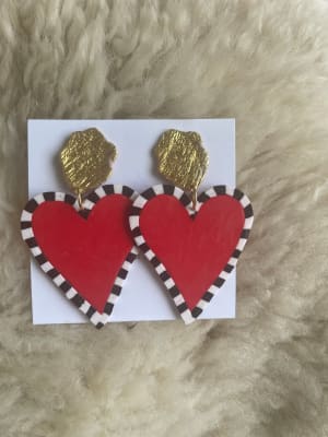 Aros Corazón rojo estrambótico1