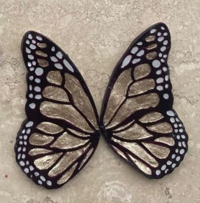 Aros Mariposa Arcilla Polimérica Resinada dorado1