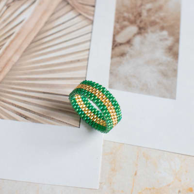 Anillo Cintas verde y dorado1