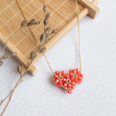 Collar Corazón 3D naranjo1