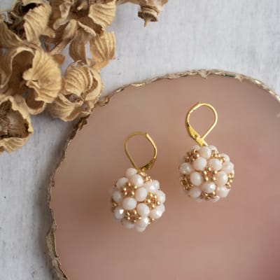 Aros Esfera Corta crema1