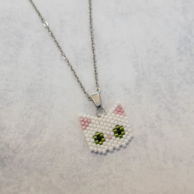 Collar Gato blanco ojos verdes1