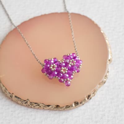 Collar Corazón 3D lila1