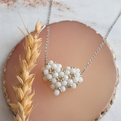 Collar Corazón 3D blanco1
