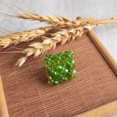 Anillo Cuadrado verde1