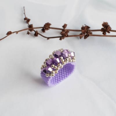 Anillo Corona lila1