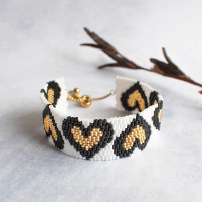 Pulsera Maxi Corazones blanco1