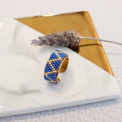 Anillo Ajustable ZigZag azul y dorado1