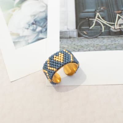 Anillo Ajustable Corazón tribal azul grisáceo y dorado1