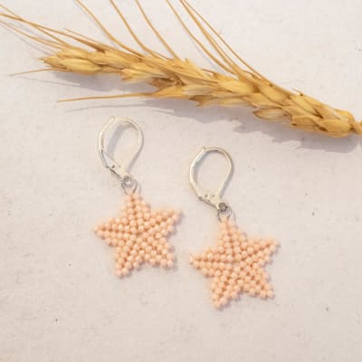 Aros Estrellitas con gancho durazno1