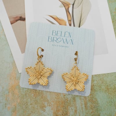 Aros Lily largo crema1