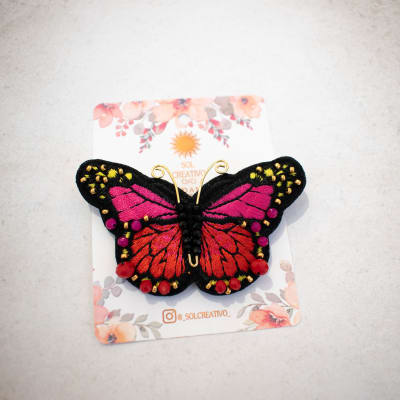 Broche Mariposa Roja1
