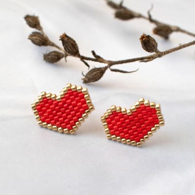 Aros Corazón rojo y dorado1